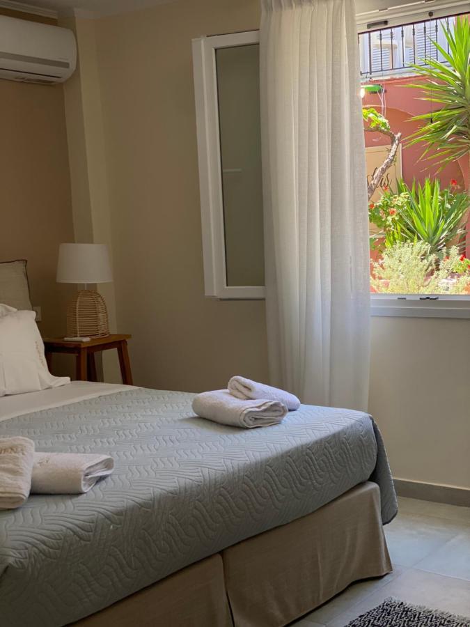 Athena Luxury Apartments Meszongí Kültér fotó